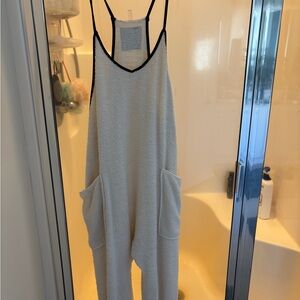 Free people movement cream hotshot